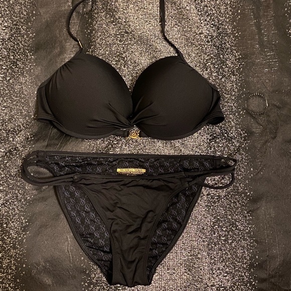 Victoria’s Secret black bikini SZ Sm bottoms SZ 34D push up top. - Picture 5 of 5
